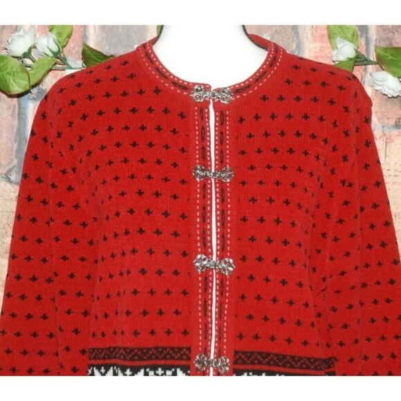 Croft & Barrow Red Nordic Fair Isle Sweater Size M Granny Core Metal Clasp Soft - Picture 2 of 10
